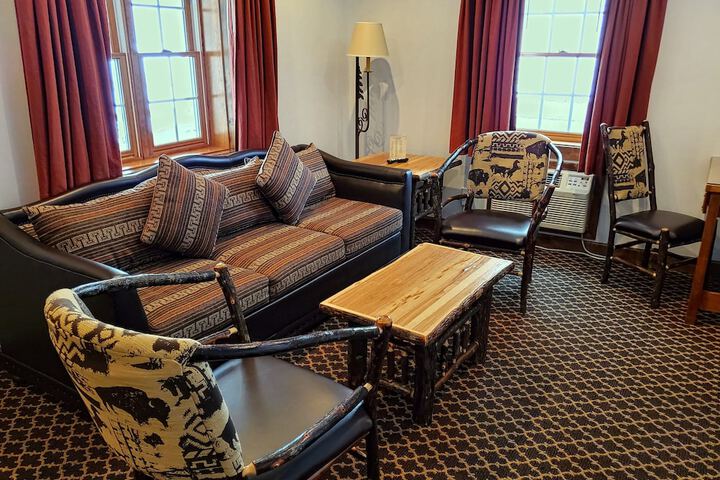 Room 47 of 59