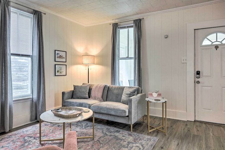 Pet-friendly Greenville Home w / Private Yard