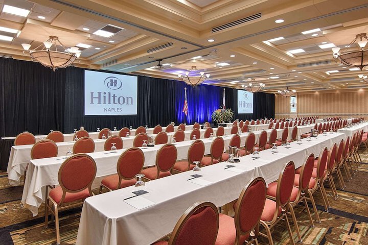 Hilton Naples