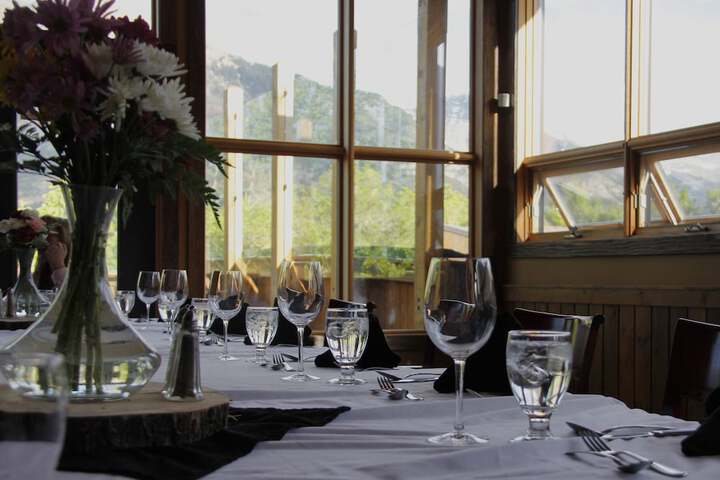 Waterton Lakes Lodge Resort