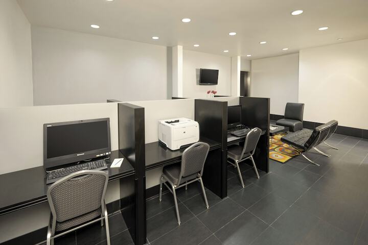 Business Center 50 of 50