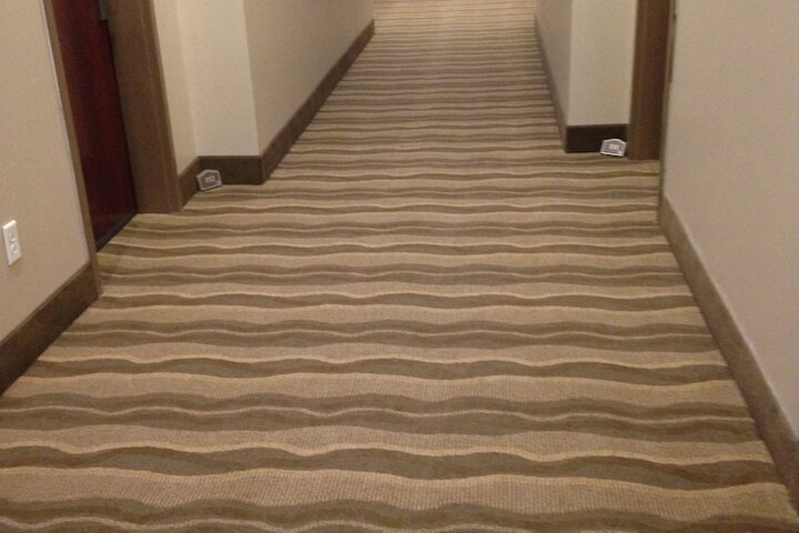 Ballroom/Hall 31 of 35