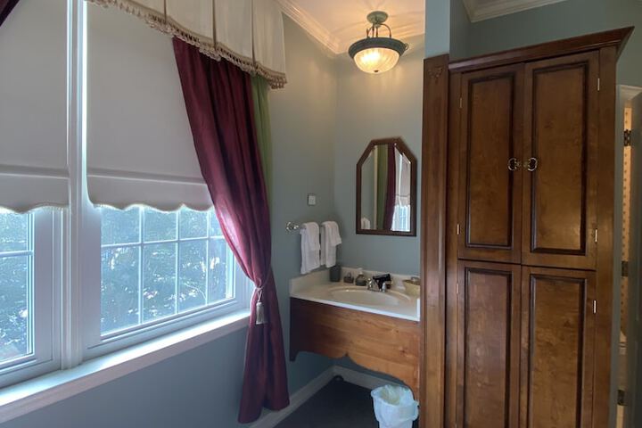 Room 55 of 112