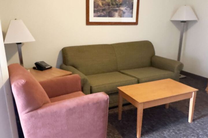 Room 28 of 50