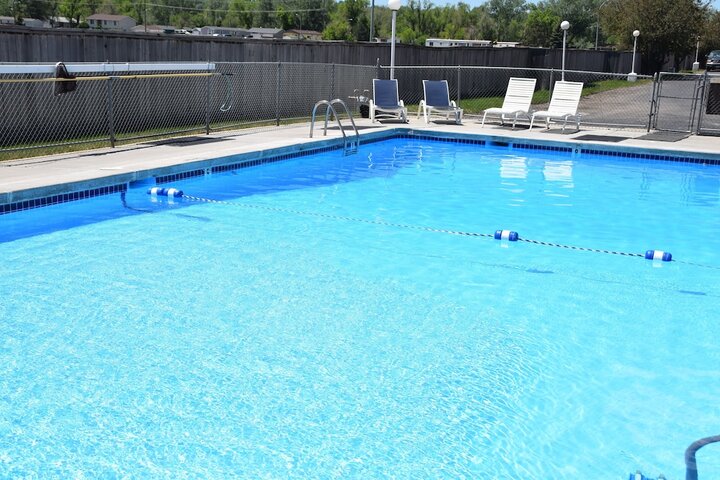 Pool 6 of 46