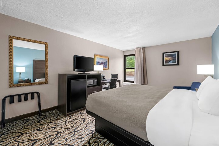 Quality Inn Fort Mill near Carowinds Blvd.