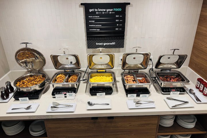 Candlewood Suites Burlington Conference Centre by IHG