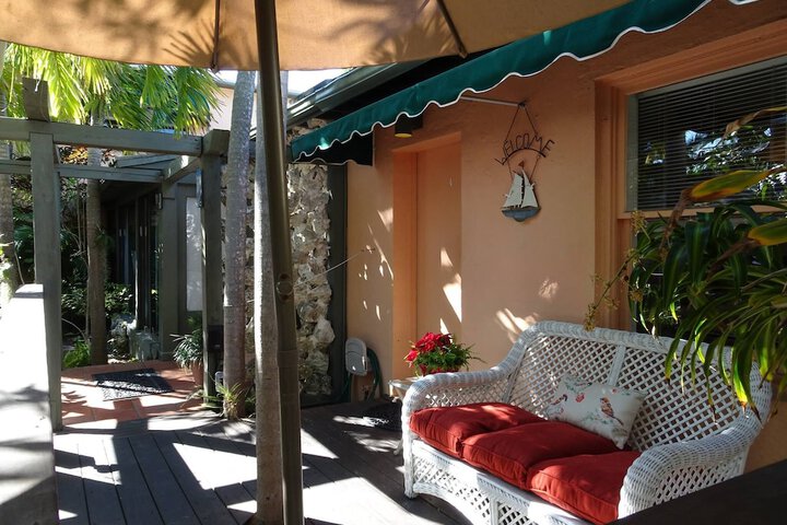 Hotel 4 of 69
