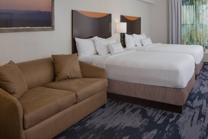 Room 20 of 25