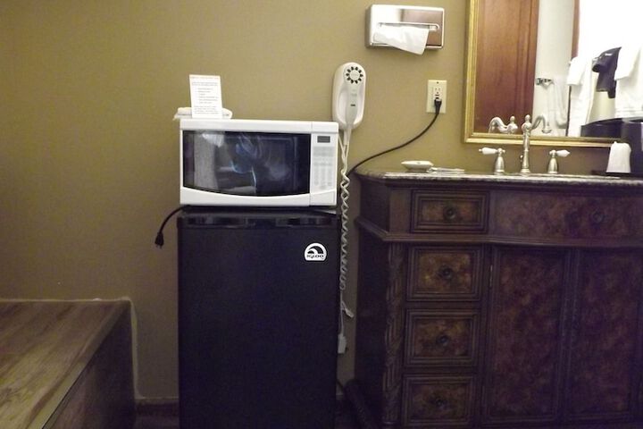 Room 56 of 175