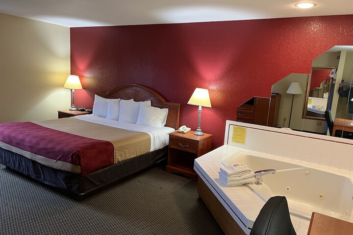 Room 42 of 64
