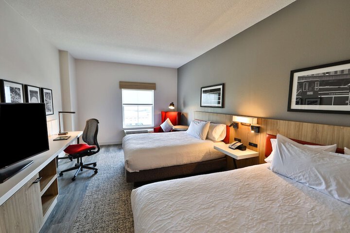 Room 49 of 93