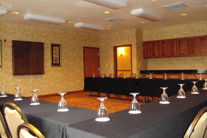 Ballroom/Hall 50 of 57