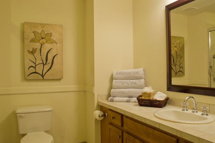 Room 21 of 53
