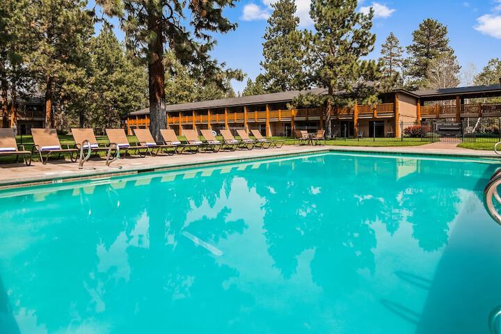 Best Western Ponderosa Lodge