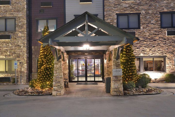 Hotel 8 of 118