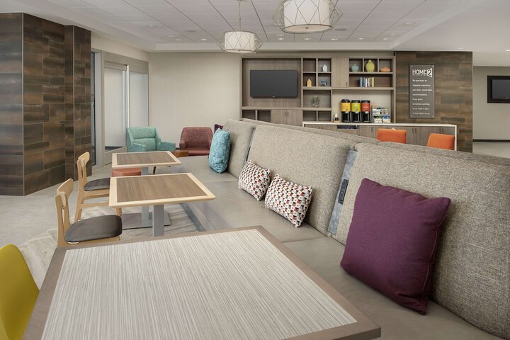 Hotel Interior 9 of 33