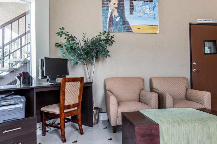 Hotel Interior 4 of 26