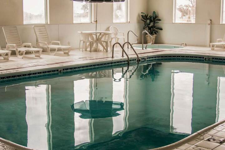 Pool 6 of 54