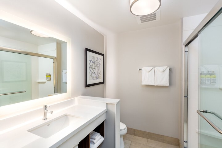 Holiday Inn Express & Suites Moreno Valley - Riverside by IHG