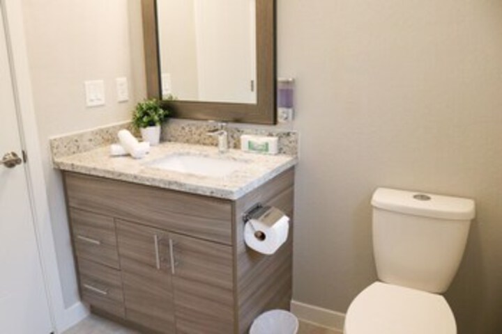 North Seattle Guesthouse