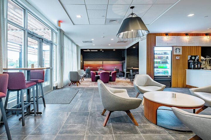 Courtyard by Marriott Toledo West