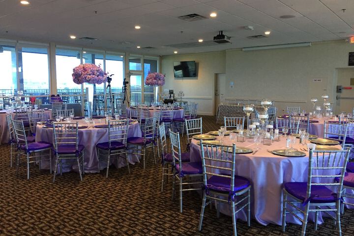 Ballroom/Hall 64 of 75