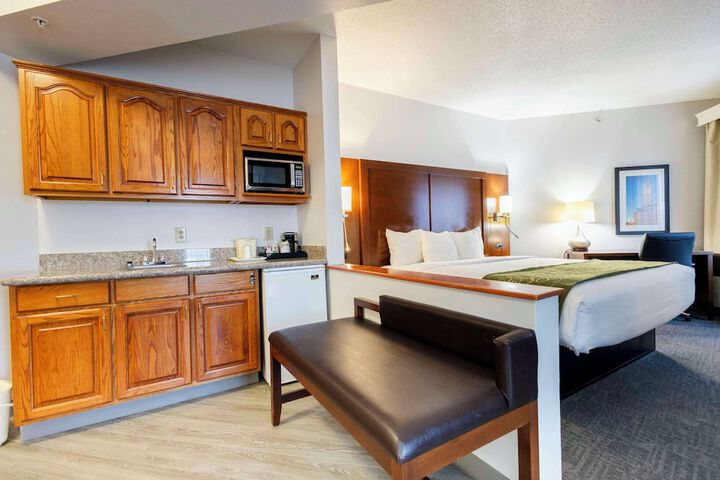 Room 40 of 107