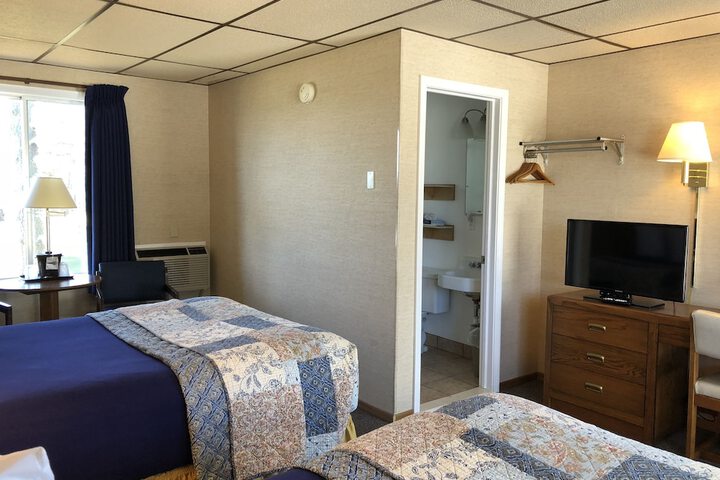 Room 19 of 53