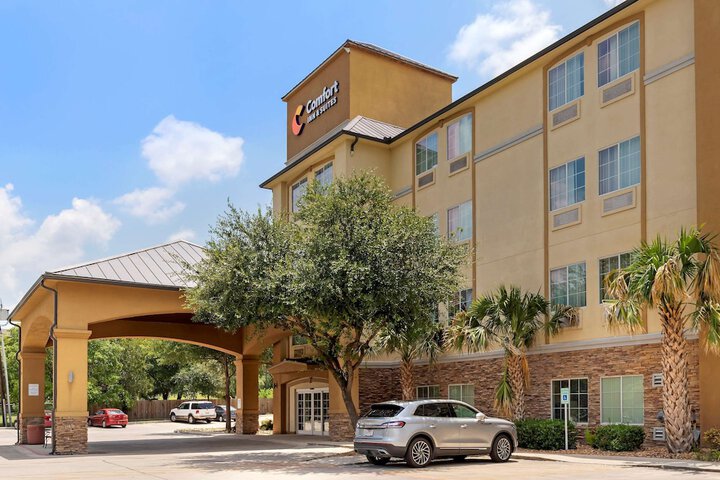 Hotel 2 of 55