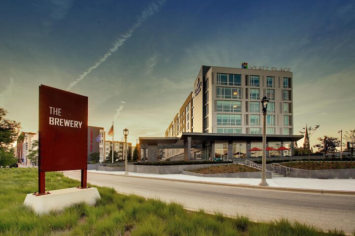 Hyatt Place Milwaukee / Downtown