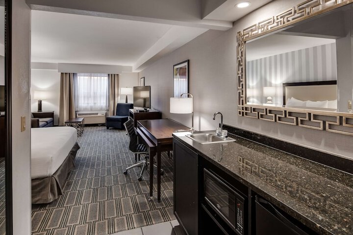 Room 42 of 52