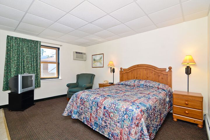 Room 6 of 21