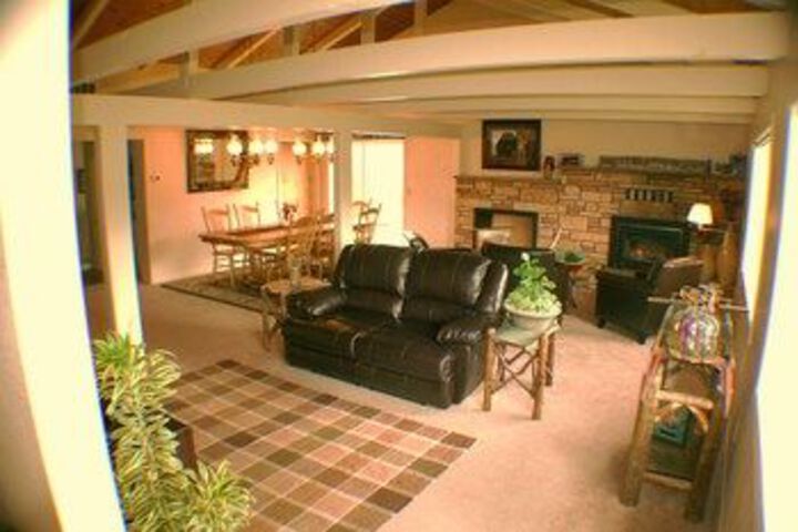 The Leaning Tree Lodge