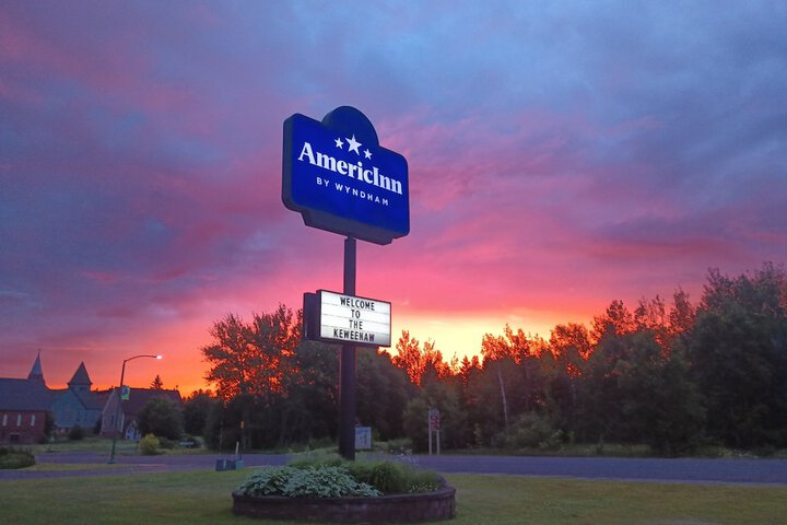 AmericInn by Wyndham Calumet