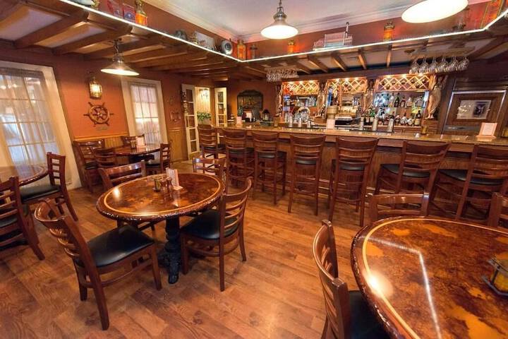 Fulton Steamboat Inn