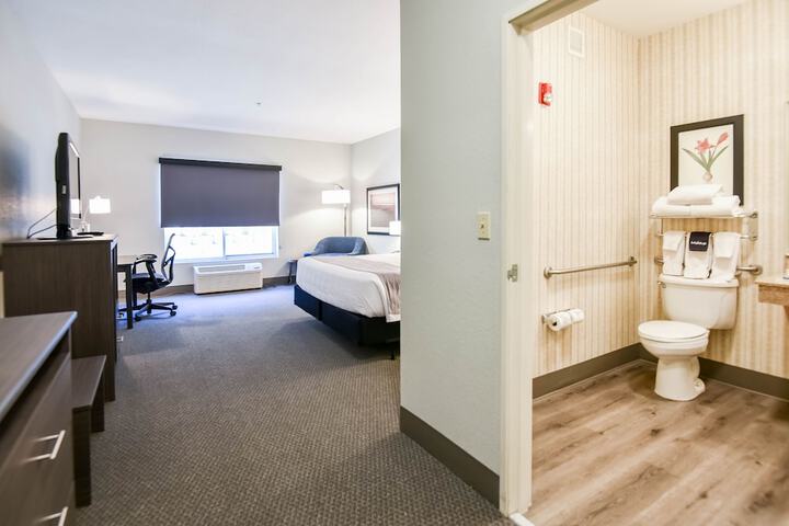 Shutters Hotel