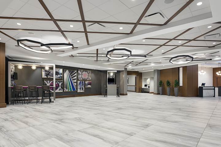 Crowne Plaza Lansing by IHG