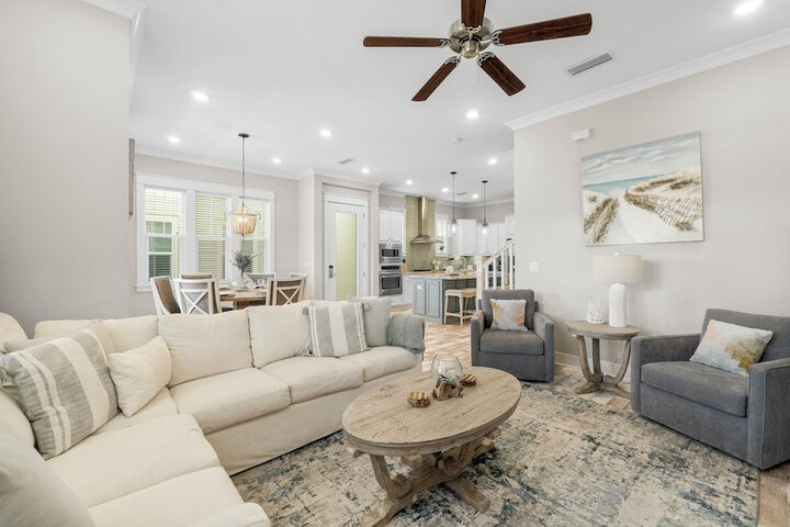 Prominence on 30A by Panhandle Getaways