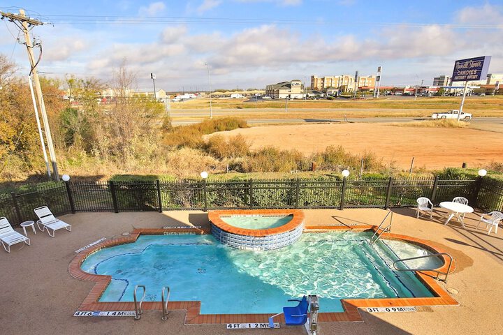 Pool 13 of 103
