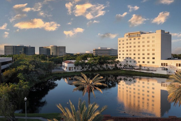 Hotel 2 of 43