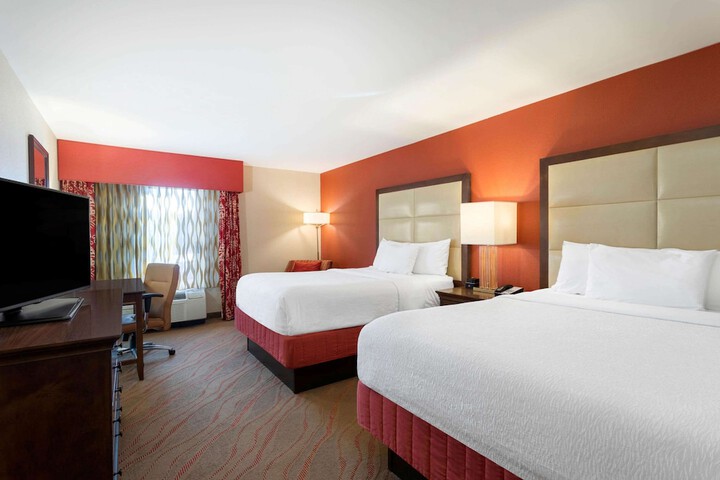 Room 42 of 62