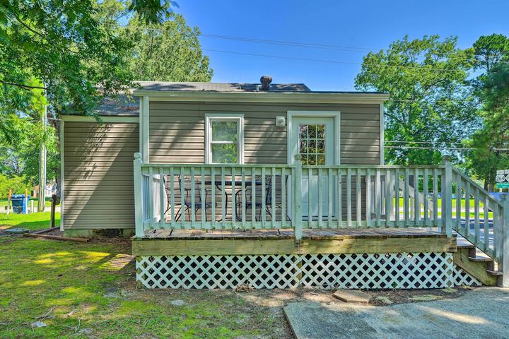 Cozy Pantego Cottage 5 Miles to Belhaven!