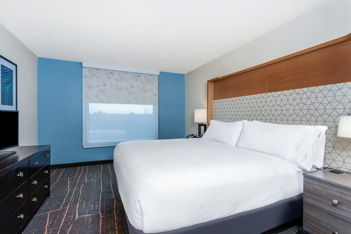 Room 41 of 100