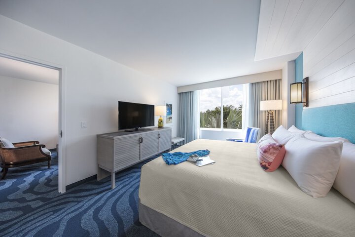 Universals Loews Sapphire Falls Resort