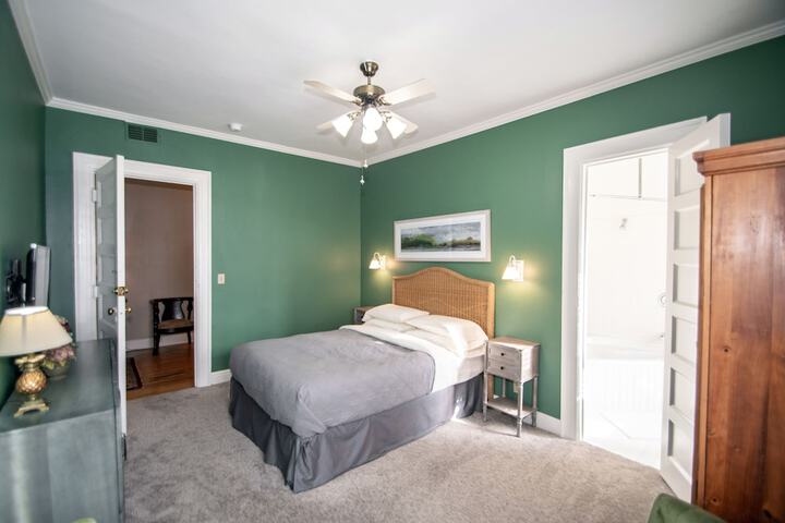Room 57 of 84