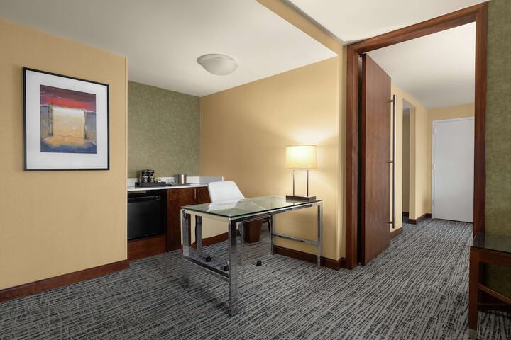 Room 60 of 121