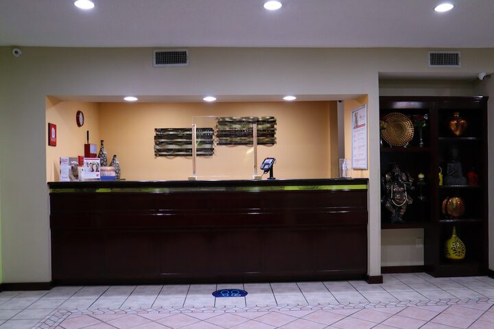 Hotel Interior 5 of 13