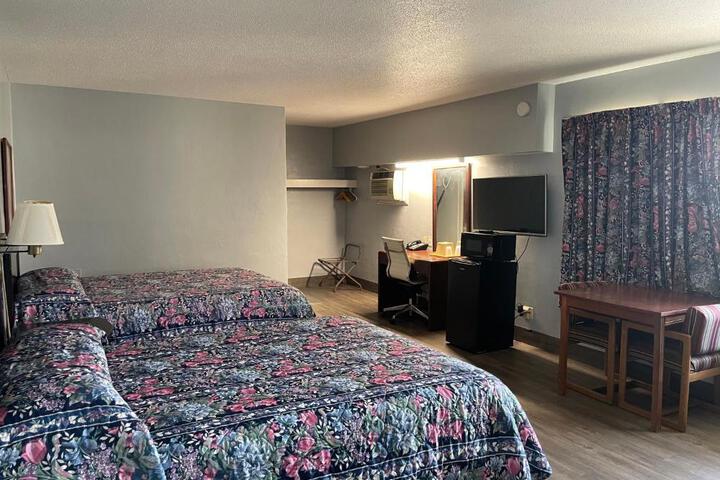 Executive Inn