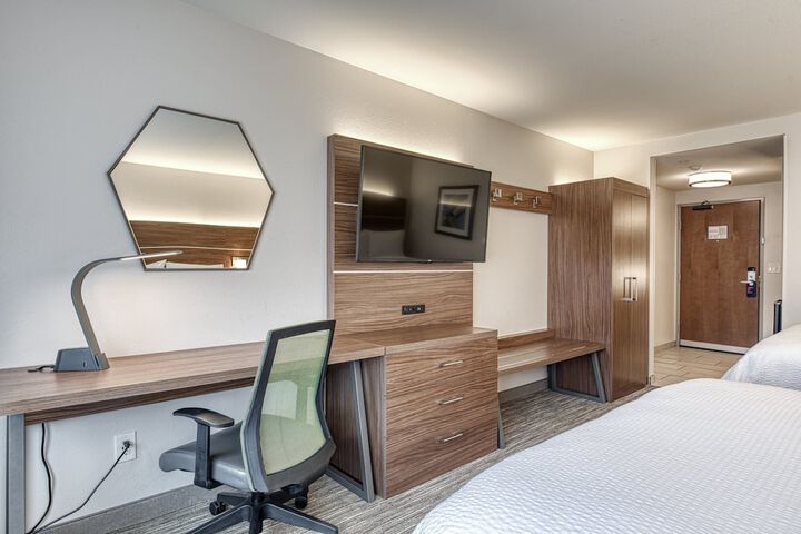 Room 36 of 58